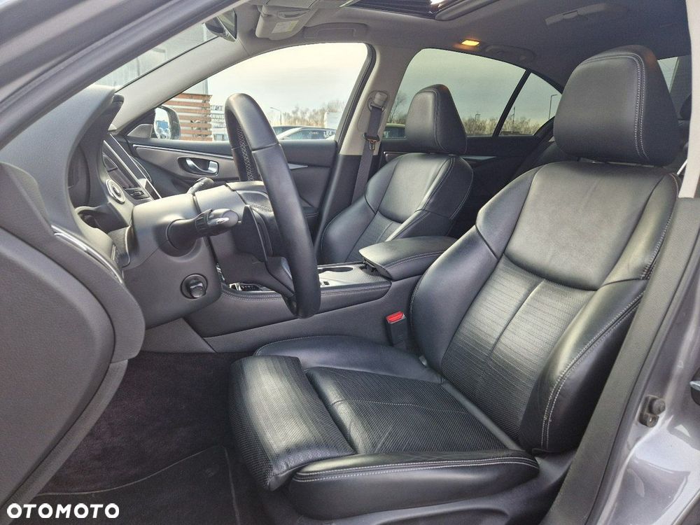 Infiniti Q50 - 7