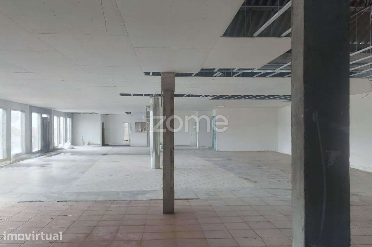 Armazém para Venda em Aradas – Aveiro - Grande imagem: 4/26
