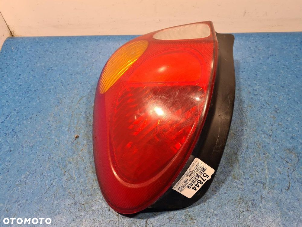TOYOTA COROLLA E11 HB LAMPA TYŁ PRAWA ZEWNĘTRZNA - 5