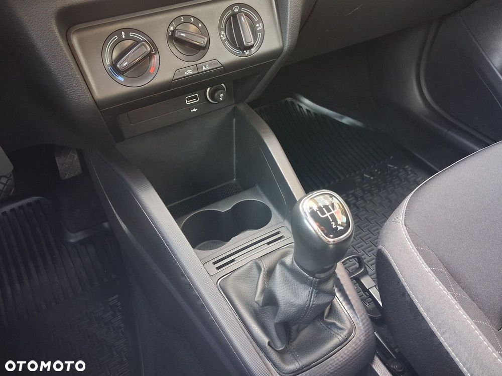 Skoda Fabia 1.0 TSI Ambition - 26