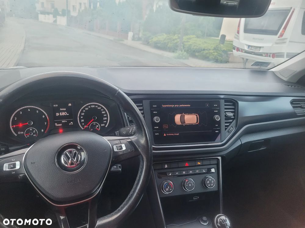 Volkswagen T-Roc - 6