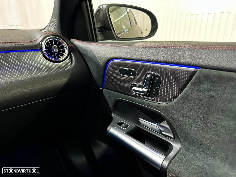 Mercedes-Benz EQA 250+ AMG Line - 34