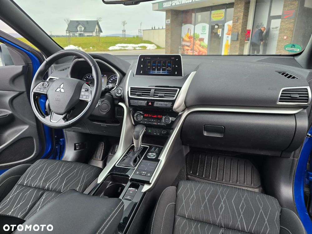 Mitsubishi Eclipse Cross 1.5 T-MIVEC CVT 4WD Spirit+ - 17