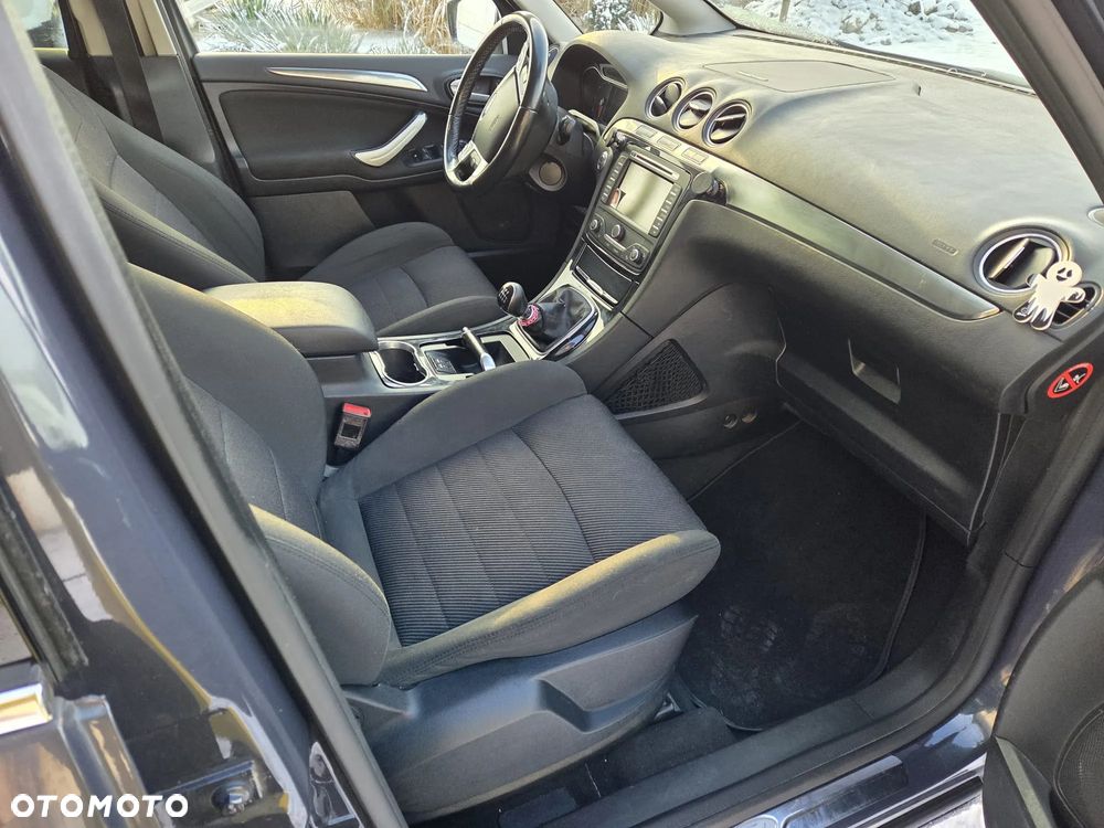 Ford S-Max 2.2 TDCi DPF Titanium X - 21