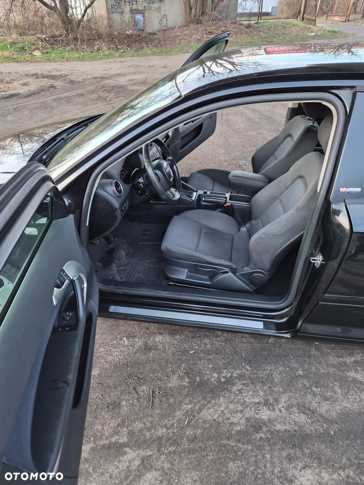 Audi A3 3-drzwiowe 2.0 TDI Quattro Ambiente - 30