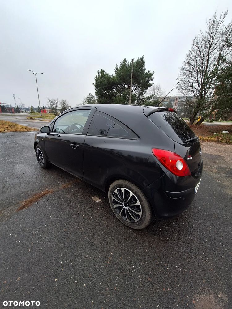 Opel Corsa 1.2 16V Cosmo - 14