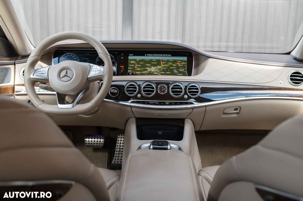 Mercedes-Benz S 500 4MATIC Aut - 34