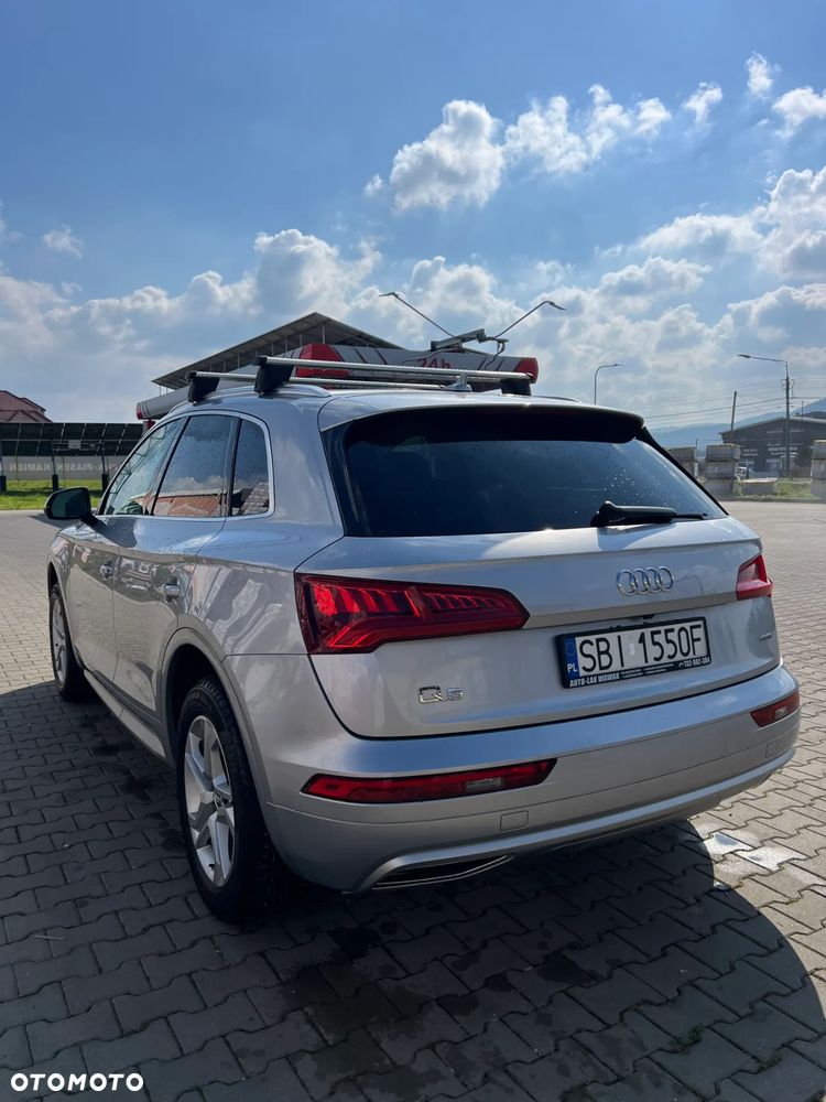 Audi Q5 2.0 TFSI quattro S tronic design - 2