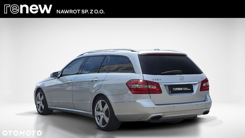 Mercedes-Benz Klasa E 350 CDI BlueEff Avantgarde - 3