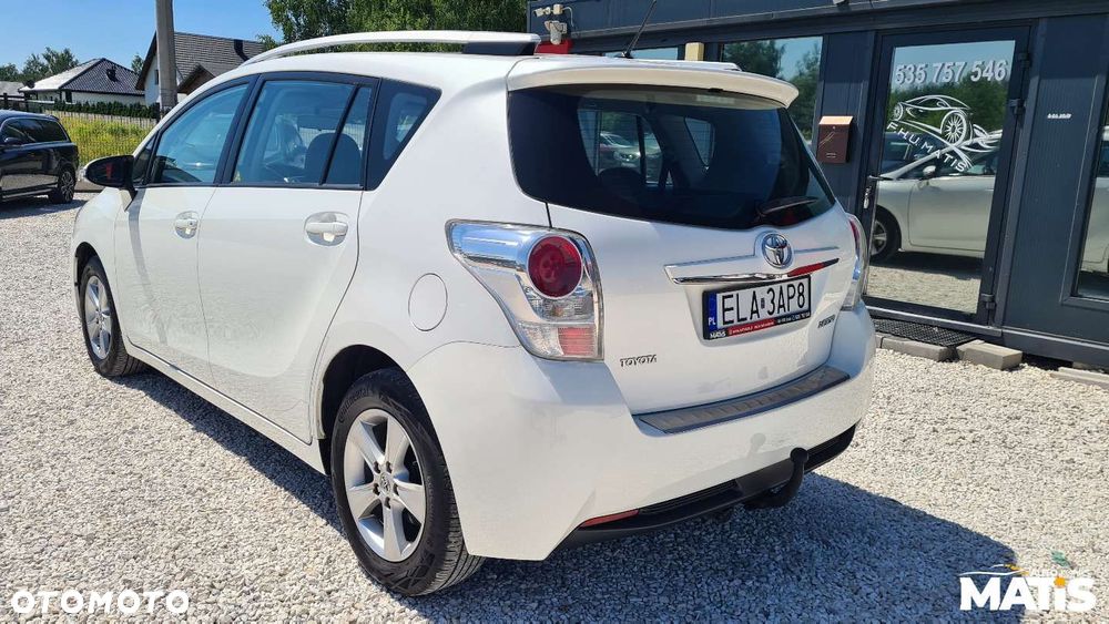 Toyota Verso - 2