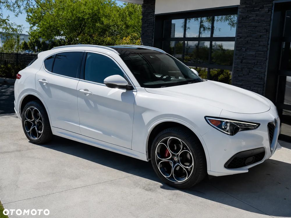 Alfa Romeo Stelvio 2.0 Turbo Veloce TI Q4 - 10