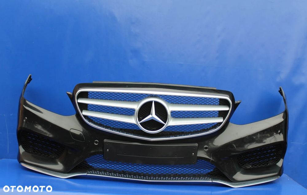 Zderzak AMG przód przedni kompletny PDC OE Mercedes W212 Lift kolor C197 - 18
