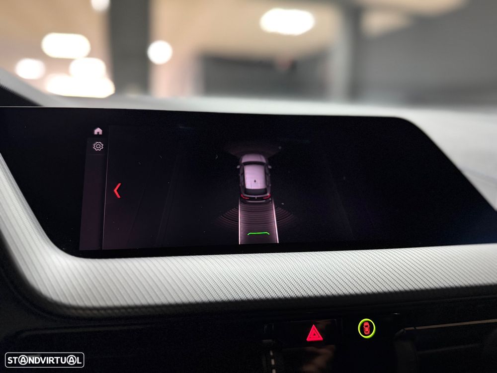 BMW 116 d Pack Desportivo M - 20