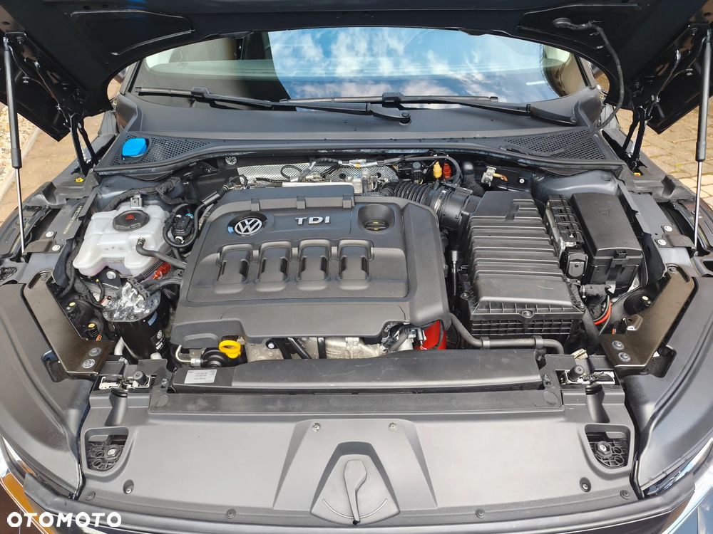 Volkswagen Arteon 2.0 TDI Bi-Turbo SCR 4Mot Elegance DSG - 30