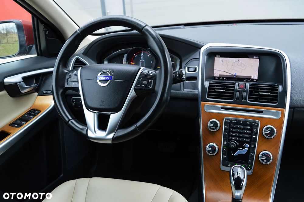 Volvo XC 60 D4 Drive-E Summum - 9