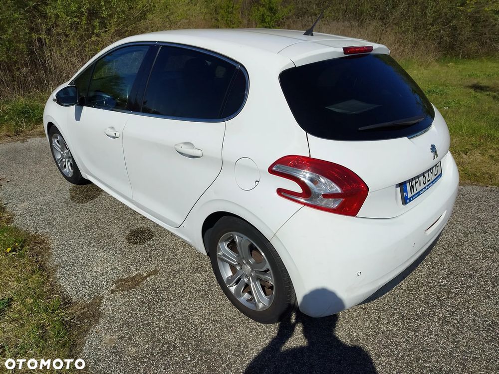 Peugeot 208 1.4 VTi Allure - 4