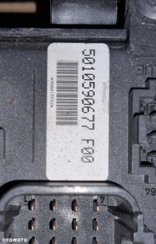 tablica bezpieczników renault gama T - 3