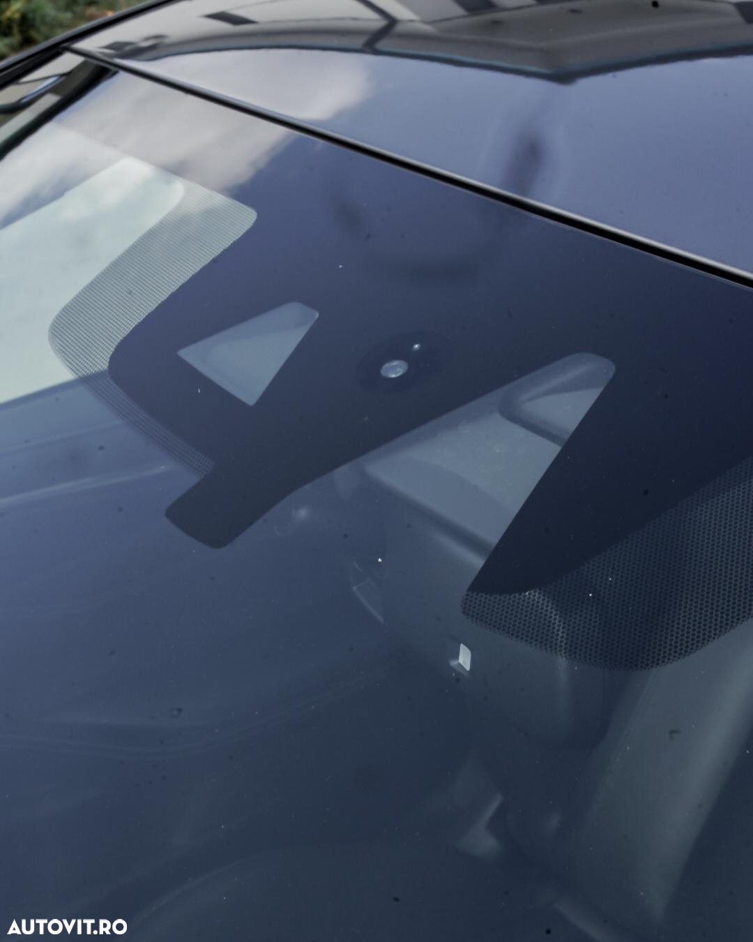 Infiniti Q60 - 9