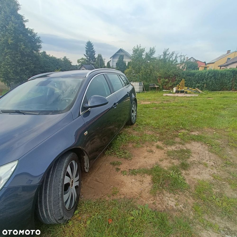 Opel Insignia - 8