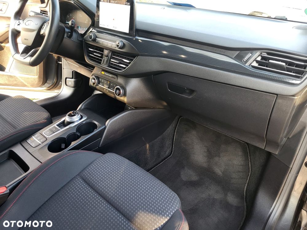 Ford Focus 2.0 EcoBlue ST-Line X - 13
