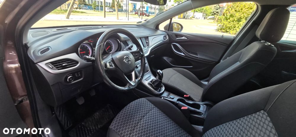 Opel Astra 1.4 Turbo Start/Stop Innovation - 26