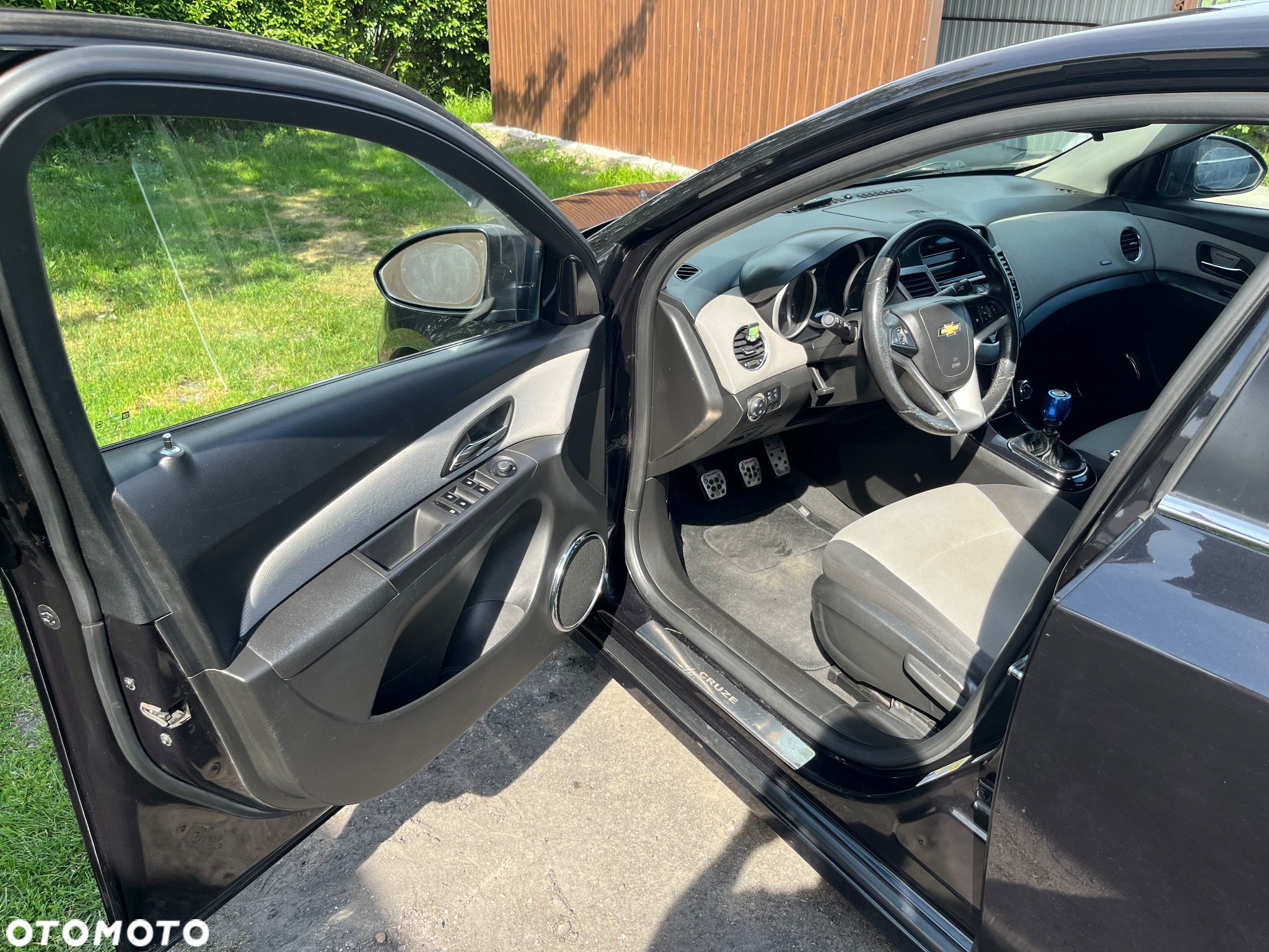 Chevrolet Cruze - 15