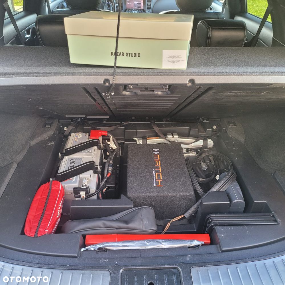 Infiniti FX FX30d S Premium - 8