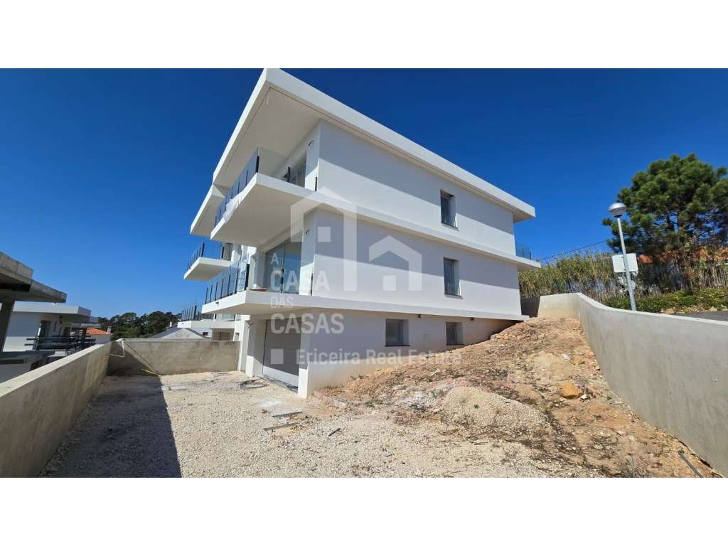 Vende Moradia T3 - Ericeira 1,5 km, A Casa das Casas - Grande imagem: 2/11