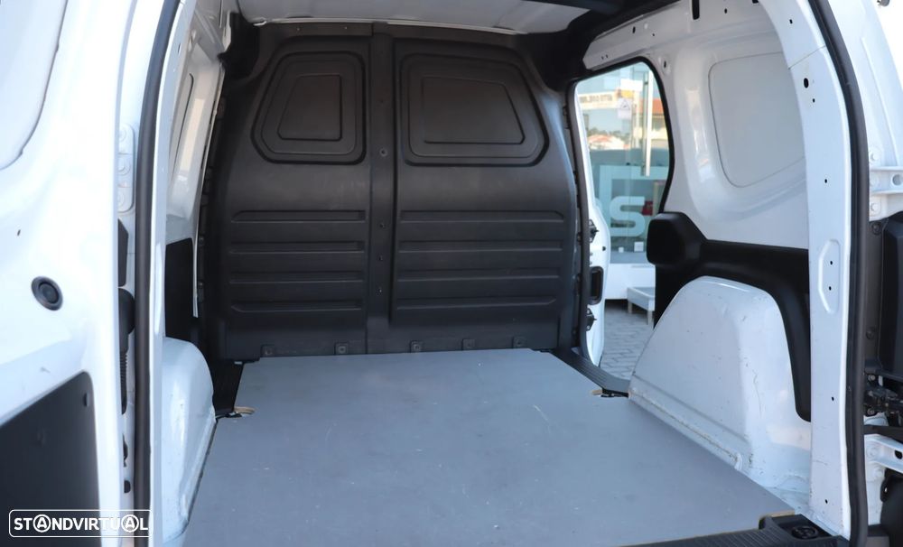 Renault Kangoo 1.5 Blue dCi EDC - 3 Lugares / Cx Auto / IVA Dedutível - 17
