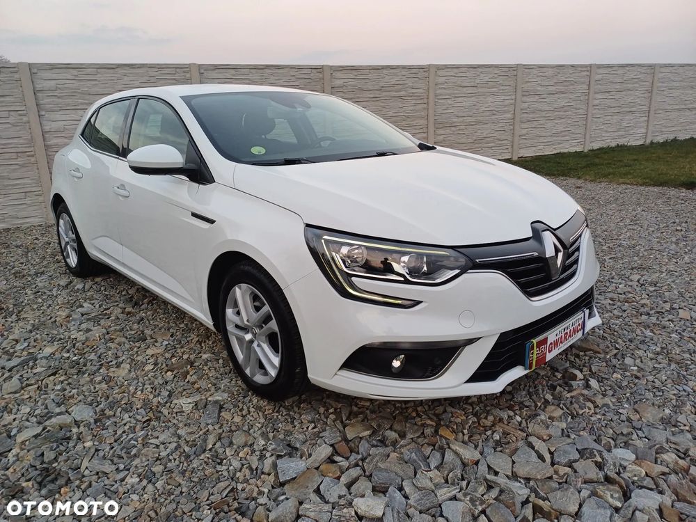 Renault Megane 1.5 Blue dCi Intens - 2