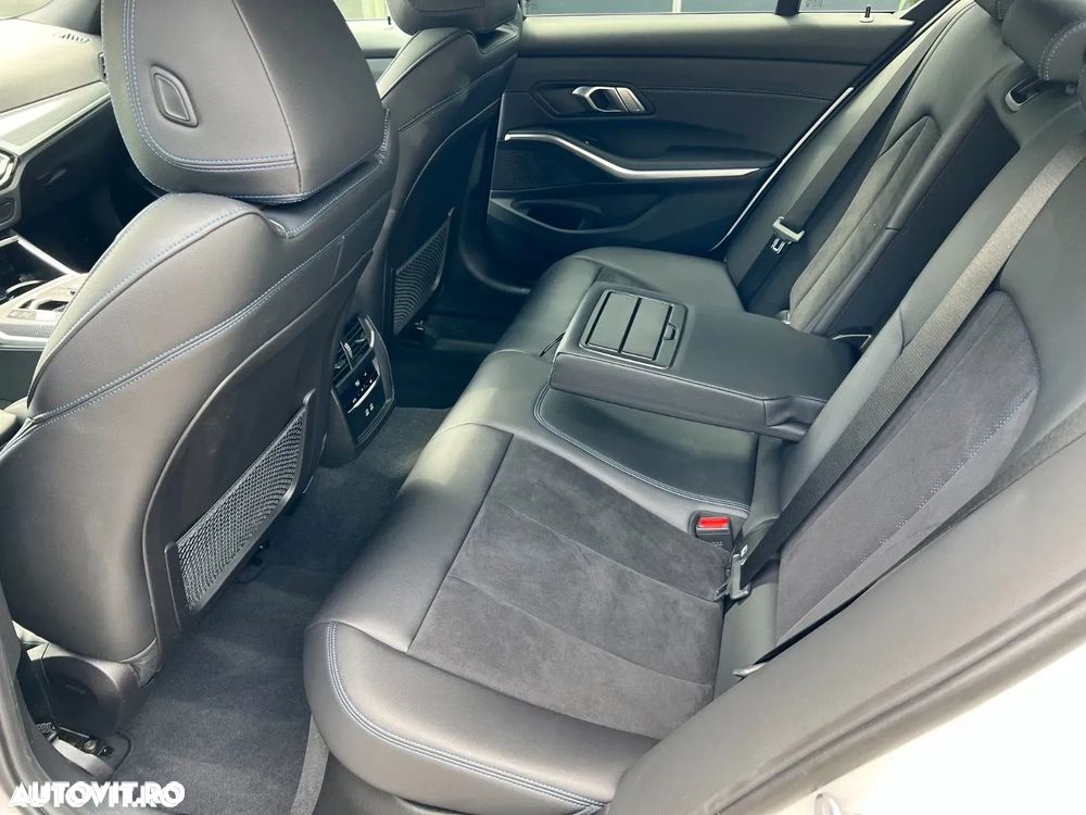 BMW Seria 3 320i Aut. Edition M Sport Shadow - 18