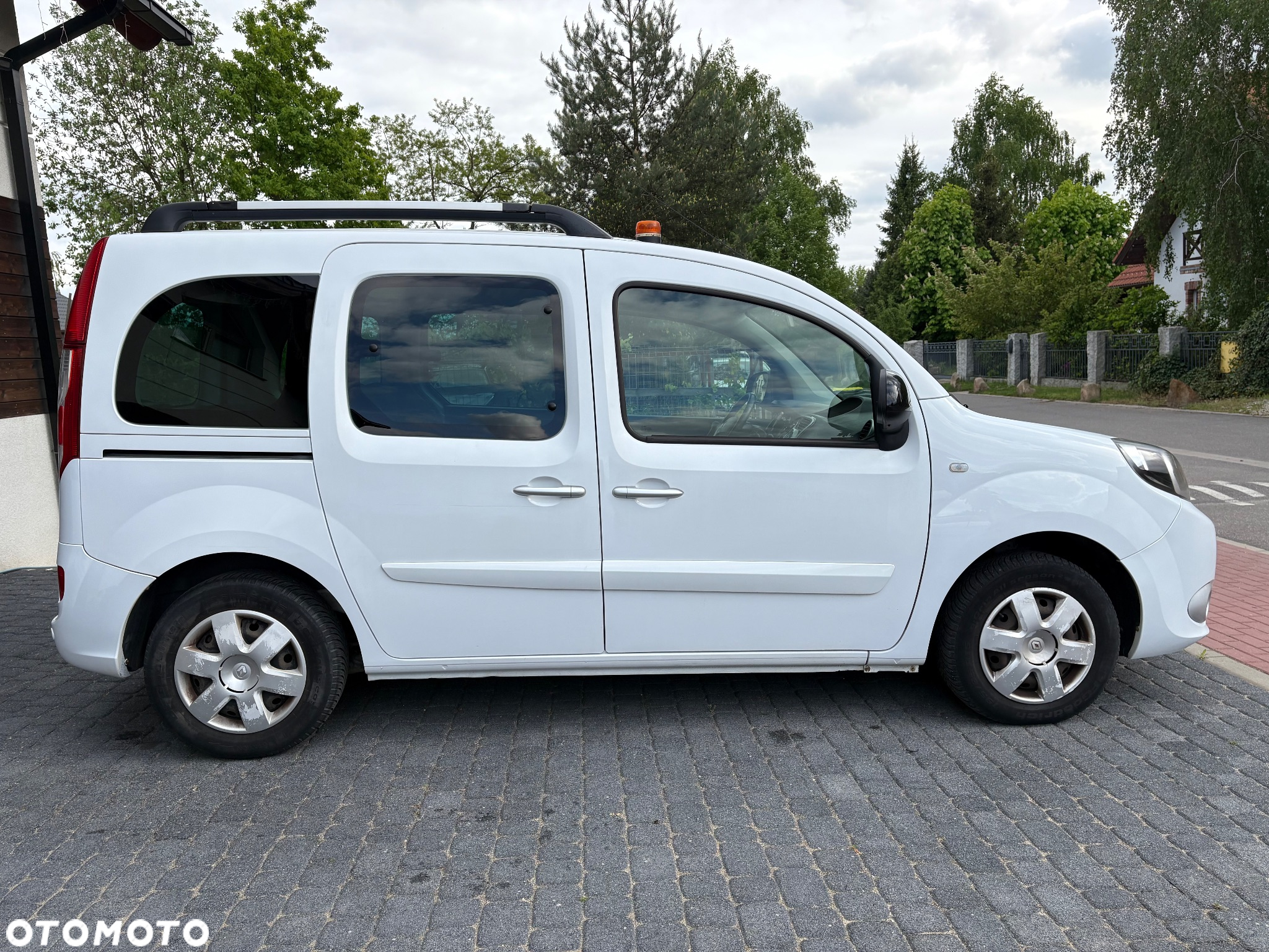 Renault Kangoo ENERGY dCi 90 FAP Start & Stop Expression - 6