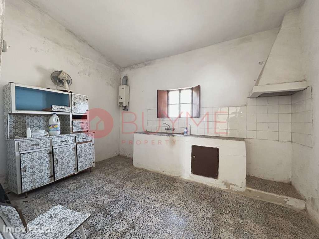 Moradia para Restaurar com Potencial de Construção em Vale Judeu - Grande imagem: 3/20