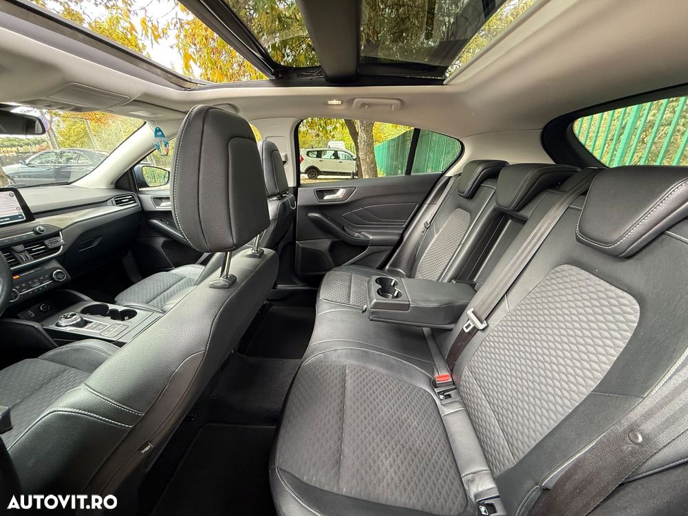 Ford Focus 1.5 EcoBlue Titanium Business - 12