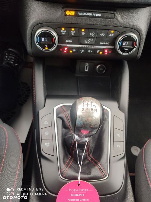 Ford Focus 1.0 EcoBoost Start-Stopp-System ST-LINE - 14