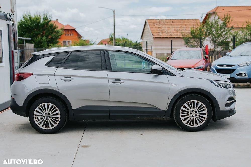 Opel Grandland X 1.6 D Start/Stop Automatik Business Edition - 4