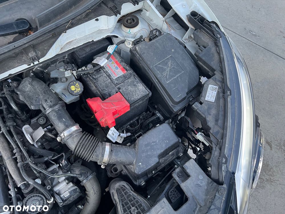 Nissan Juke 1.0 DIG-T N-Design - 34