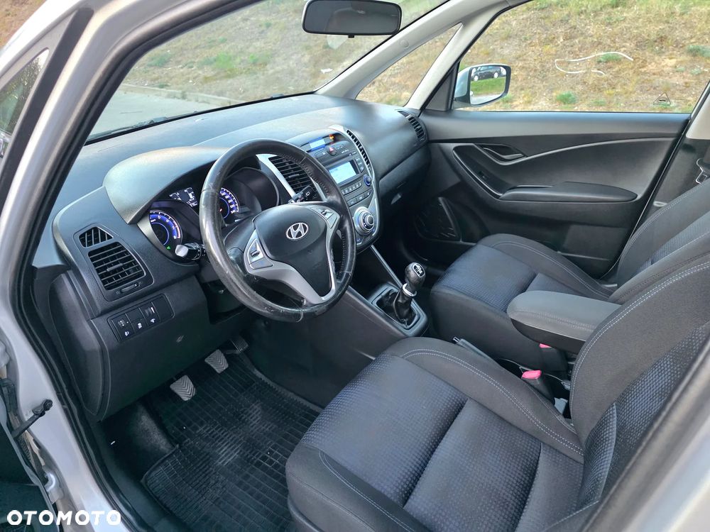 Hyundai ix20 - 6