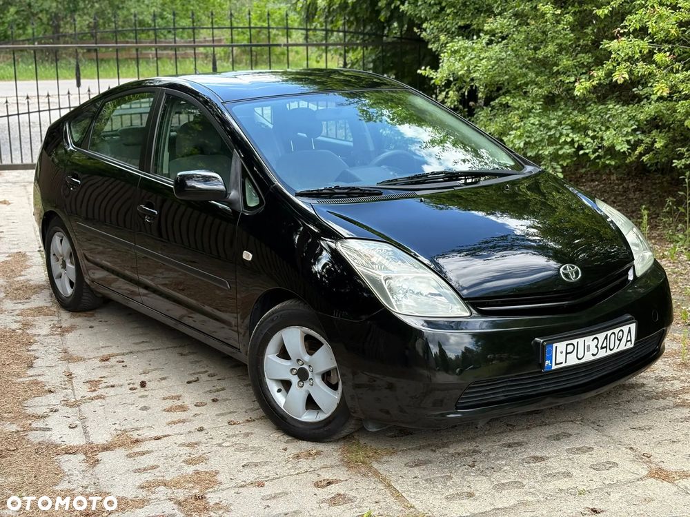 Toyota Prius 1.5 VVT-i Sol - 1
