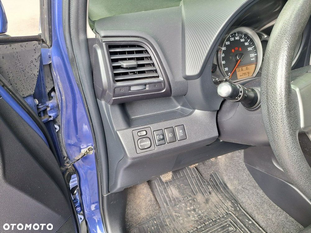 Toyota Verso S 1.33 Luna - 10