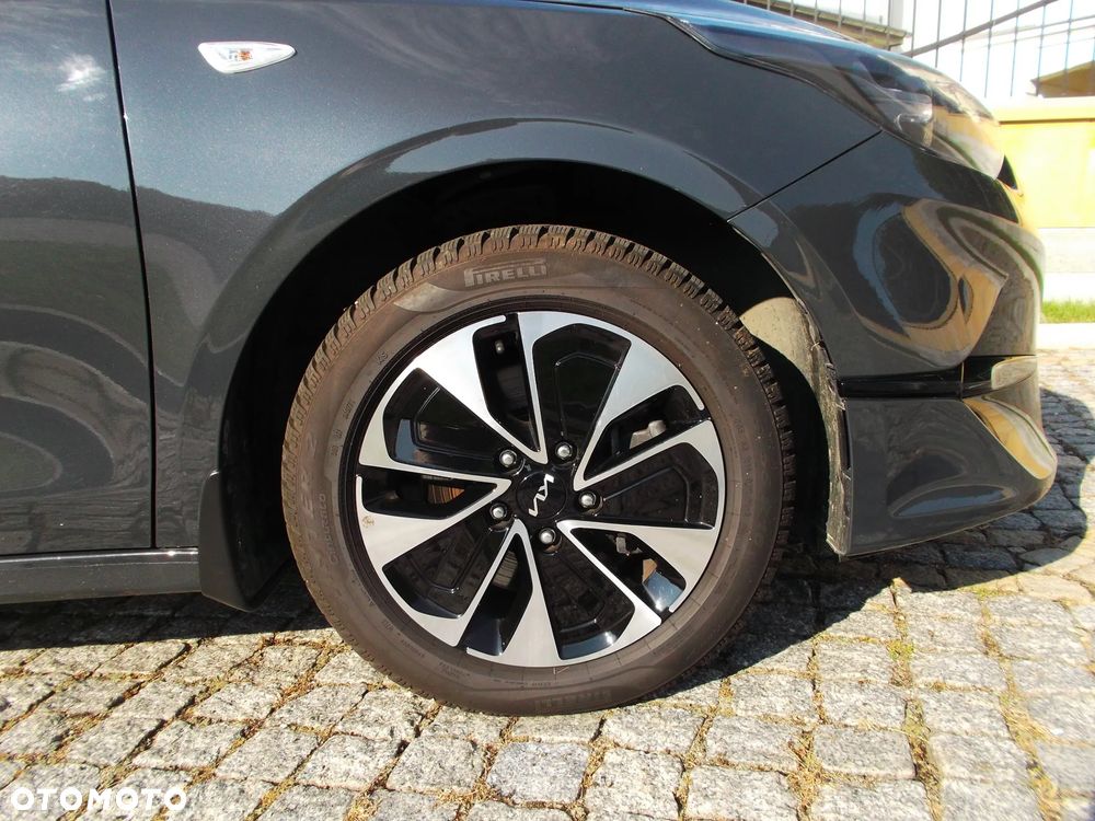 Kia Ceed 1.5 T-GDI M - 13