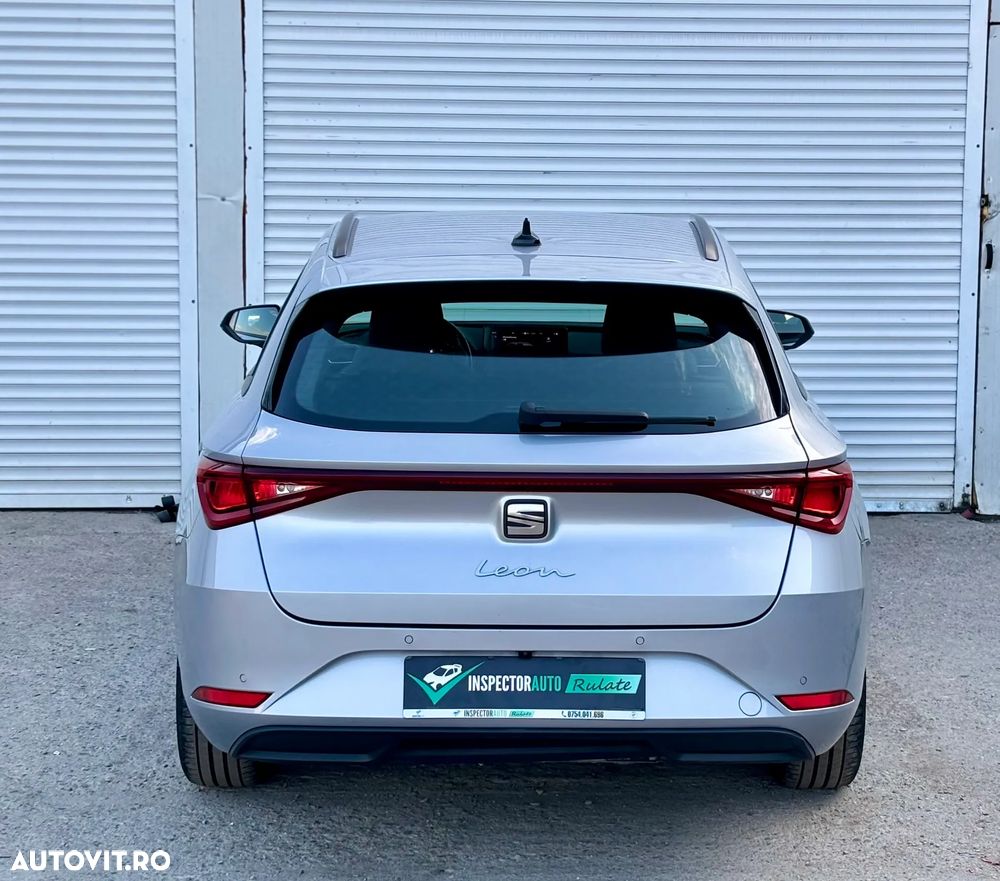 Seat Leon Sportstourer 2.0 TDI DSG Style Edition - 12