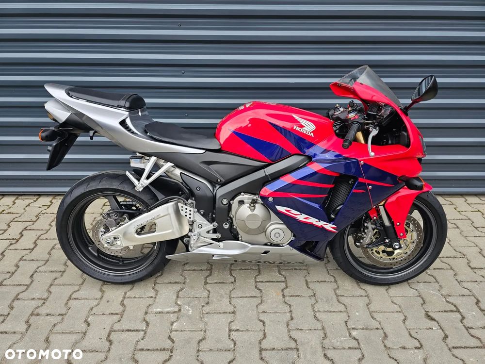 Honda CBR - 2