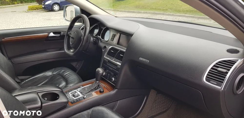Audi Q7 3.0 TDI Quattro Tiptronic - 16