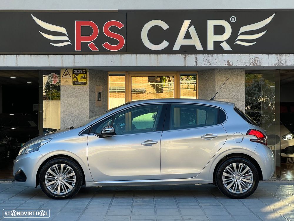 Peugeot 208 1.2 PureTech Style - 6