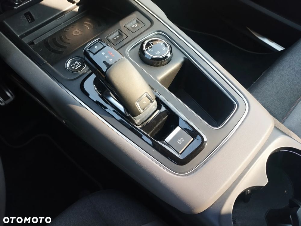 Citroën C5 Aircross 1.6 PureTech Shine EAT8 - 13