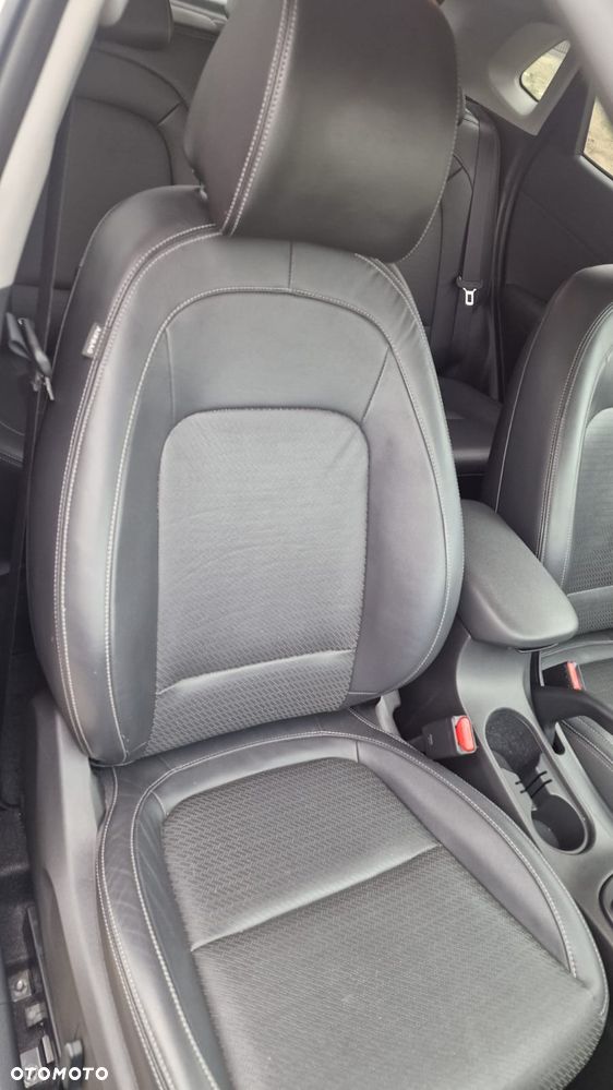 Hyundai Kona 1.0 T-GDI Premiere Comfort - 16