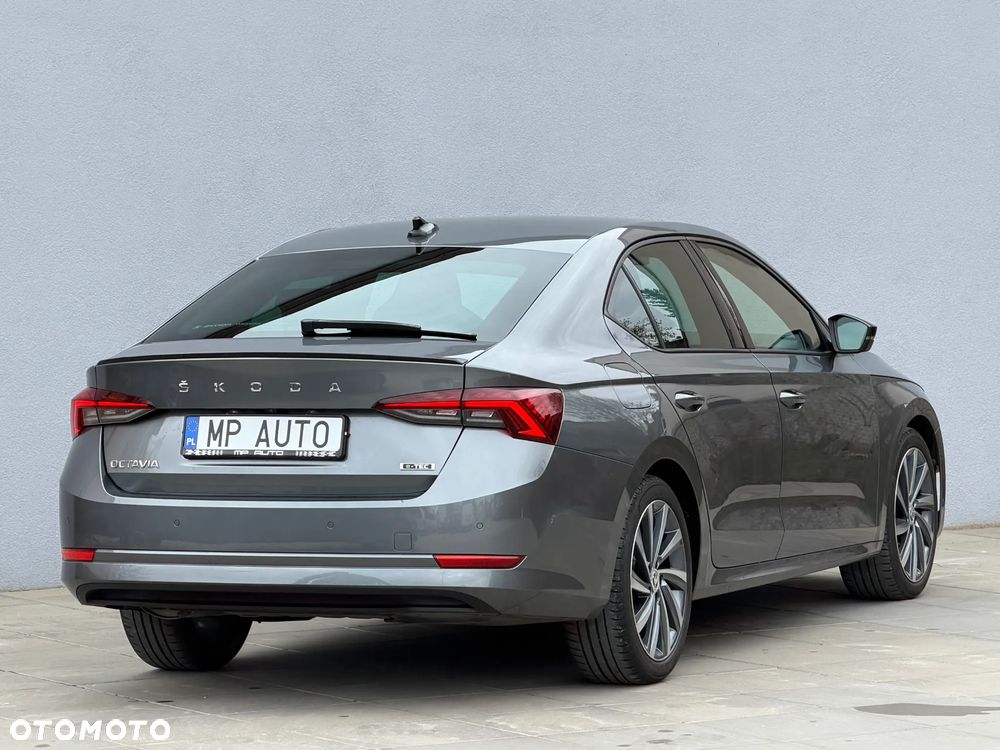 Skoda Octavia 1.5 TSI e-Tec Sportline DSG - 6