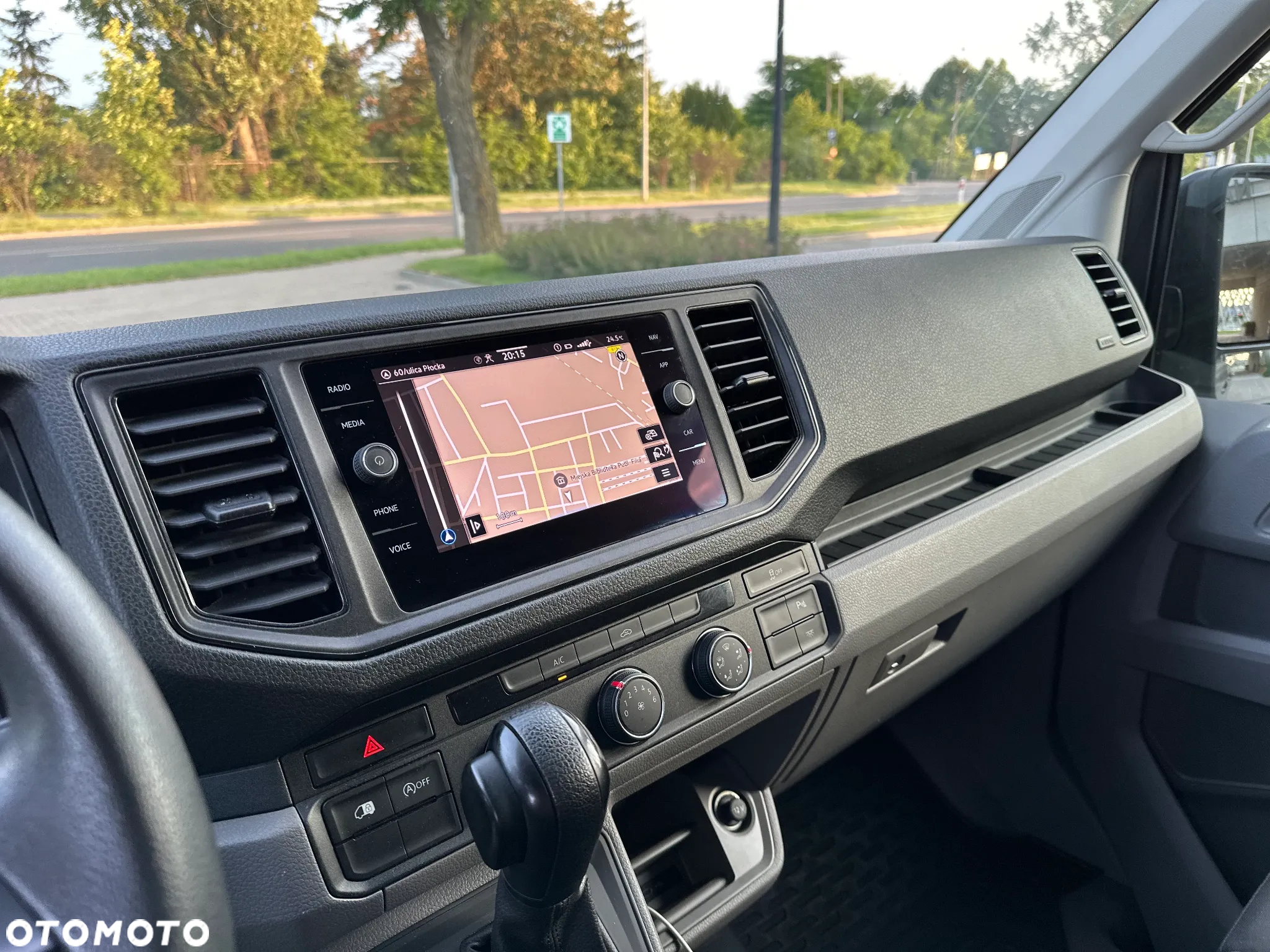 Volkswagen CRAFTER - 9