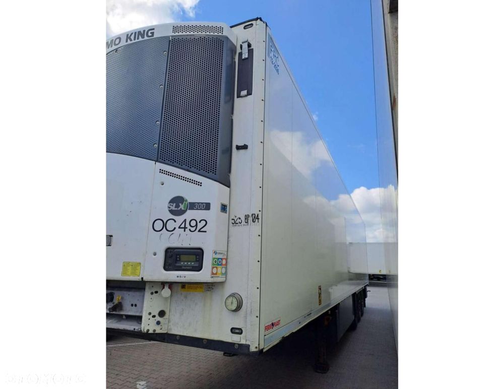 Schmitz Cargobull SKO Double Deck FP 60 ThermoKing SLXi 300 Lifting Axle - 2